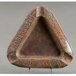 An old promotional ashtray. Haberbusch and Schiele S.A. Porter Beer and Vodka—Warsaw, early 20th century.