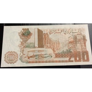 Algeria, 200 Dinars, 1983, UNC, p135a
