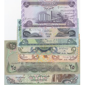 Iraq, 1 Dinar, 25 Dinar (2), 50 Dinar, 250 Dinar, 500 Dinar and 1.000 Dinar, XF/UNC, (Total 7 banknotes