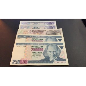 Turkey, 50 Liras, 1000 Liras (2), 250000 Liras (2), UNC, (Total 5 banknotes)