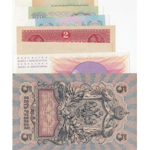 Mix Lot, A total of 8 different banknotes in UNC condition