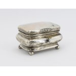 Box-shaped sugar bowl