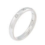 Demi-bague, Angleterre, Birmingham, début du XXIe siècle.