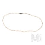 Silver (0.935) - Vintage Delicate Necklace with Layered Pearls