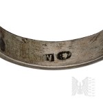 Veritas? - Silver - Wedding Band with a Floral Design