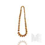 Necklace with Rectangular and Round Links in Amber Tones