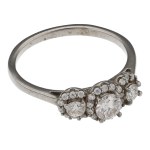 Silver (0.925) - Ring with Mossanites