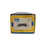 PIKO Model Train / DR Passenger Car (Me 312 - 01)