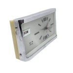 Vintage-Standuhr mit Wecker und Datumsanzeige, Hero