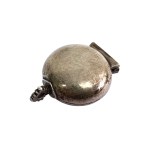 Silver Secret Box / A medallion that opens to reveal a hidden compartment
