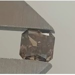 NATURAL COLORED DIAMOND 0.35 CT | CLARITY: P1 | CUT: RADIANT Official appraiser’s valuation: $3,075 (approx. 11,500 PLN gross)