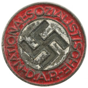 NSDAP BADGE - M1/100