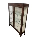 Two-door display cabinet with leaded glass - Queen Anne style