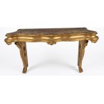 Carved and gilded wooden shelf in the Italian Baroque style, 52x54 cm