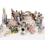 Set of twelve figurines and a centerpiece made of polychrome porcelain and bisque in the Rococo style