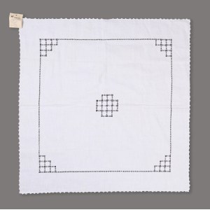 Hand-embroidered table runner, Cepelia, 1984