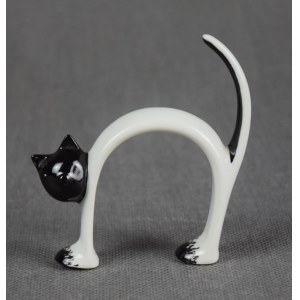 Laughing Kitten figurine, ĆMIELÓW, 1960s.