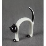 "Laughing Kitten" figurine, ĆMIELÓW, 1960s.