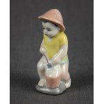 Boy with a Shovel figurine, Ćmielów, 1950s.