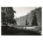 Warsaw - Photograph by H. Poddębski. Wilanów, park (1025)