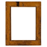 Antique frame in carved and gilded wood with engraved decorations