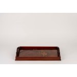 Plateau en bois avec incrustations laquées, Japon, période Meiji