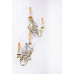 Pair of "Parrots" wall lamps in crystal and gilded and lacquered metal, Maison Baguès, 1950s–1960s