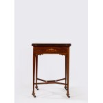 Liberty game table