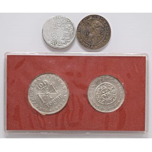 Foreign coins - Lotto di tre monete e un gettone come da foto...