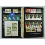 Poland Stamp Album, 1970–1974. Uncanceled (114)
