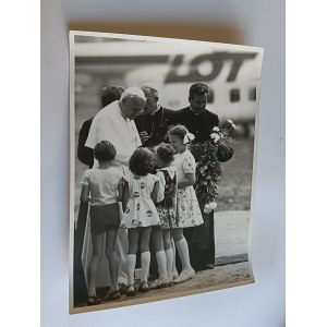 PHOTO: POPE JOHN PAUL II