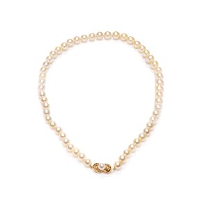 Pearl necklace from the 20th/21st century