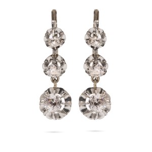 Diamond earrings from the 1930s, Paris