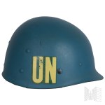 20th century/Poland/U.S.: M1 helmet, along with the Polish uniform set for the United Nations (UN) Standby Forces.