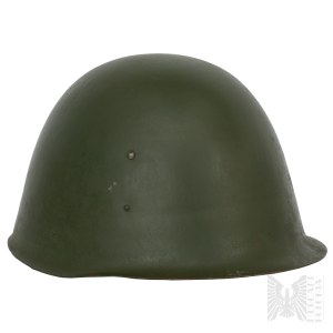 20th century/Poland: Model 31/50 Helmet, Type II / Prototype Condition of the WZR/1968 Refurbished Version / Ludwików Steelworks / Second Polish Republic / Salamander