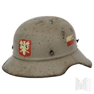 20th century / Poland / Germany: “Gladiator” helmet with the Polish Eagle / Luftschutz / Polish Eagle