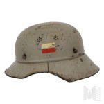 20th century / Poland / Germany: “Gladiator” helmet with the Polish Eagle / Luftschutz / Polish Eagle