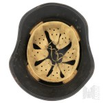 20th Century/Poland/Germany: Gladiator-Type Helmet (Luftschutz) – Polish Paint Scheme