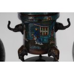 Triptych composed of two bottle vases and a cloisonné incense burner, Japan, Meiji period.