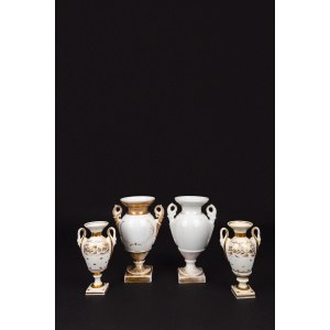 Lot consisting of two pairs of white and gold porcelain vases