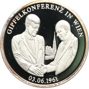 Germania. - John F. Kennedy 1961-1963 (35° presidente degli Stati Uniti), in occasione della conferenza di Vienna. - J. F. Kennedy e N. Krusciov durante i colloqui, datato 3 giugno 1961 / sigillo presidenziale. - Argento 925, punzone, 35 mm, 15,27 g, caps