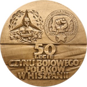 Polonia, Varsavia (zecca). - 1986. - 50° anniversario dei volontari polacchi che combatterono nella guerra civile spagnola del 1936-1937. - due emblemi, iscrizione su 5 righe / interbrigadisti con fucili a destra, siglato BCH. - bronzo, 70 mm