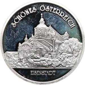 Austria, Seconda Repubblica, 1945. - La bella Austria, Eisenstadt. - Aquila con lo stemma federale / vista della chiesa. - Argento 925, punzone, 40 mm, 20,01 g