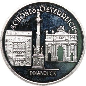 Austria, Seconda Repubblica, 1945. - La splendida Austria, Innsbruck. - Aquila con lo stemma federale / veduta dei principali edifici di Innsbruck. - Argento 925, punzone, 40 mm, 19,97 g