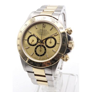 Watches - ROLEX - Daytona - Reference 16523. Serial number T8XXXXX...