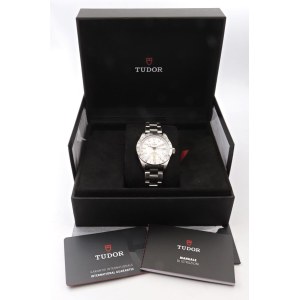Watches - TUDOR - Black Bay Pro - Reference 79470. Serial number 4...