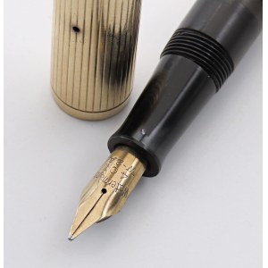 Collectible Pens - WATERMAN - Fountain Pen - 52V. Barrel and cap...
