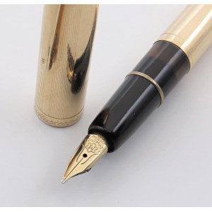 Collectible Pens - MONTBLANC - Fountain Pen - 744N, Masterpiece...