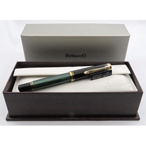 Collectible Pens - PELIKAN - Fountain Pen - M 800. Resin barrel...