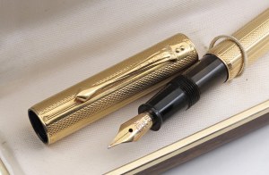 Collectible Pens - ASKA - Penna stilografica - Oggetto con corpo e ca...